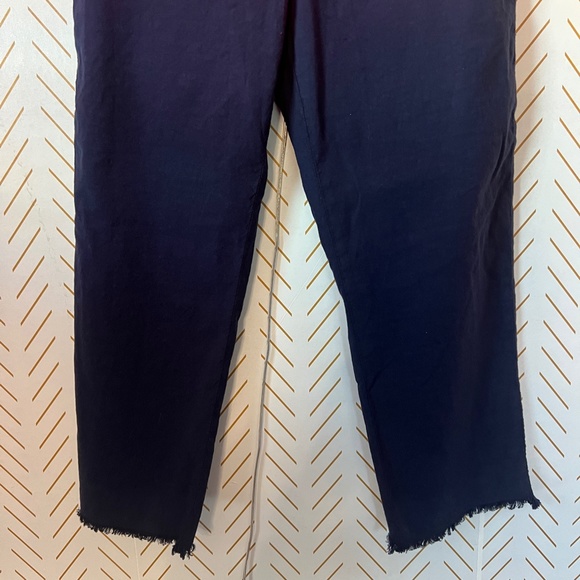 #66 NWOT RARE Frank & Eileen Navy Blue size 4 / 27 Women's Fray Edge Crop Pants - Picture 2 of 4